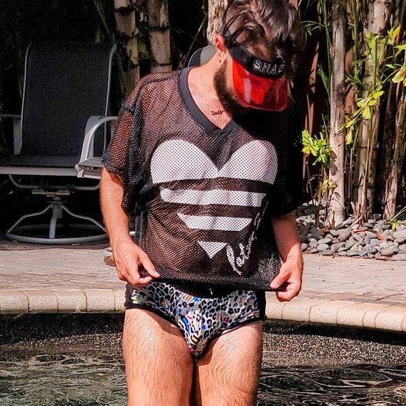 Meet your Posher, Tony - Picture 5 of 15